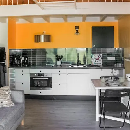2 Bedroom Amazing In Bourgnounac Σπίτι διακοπών *